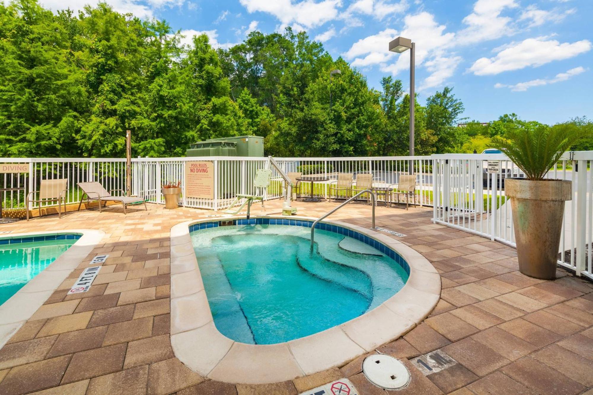 Towneplace Suites Jacksonville Butler Boulevard מראה חיצוני תמונה