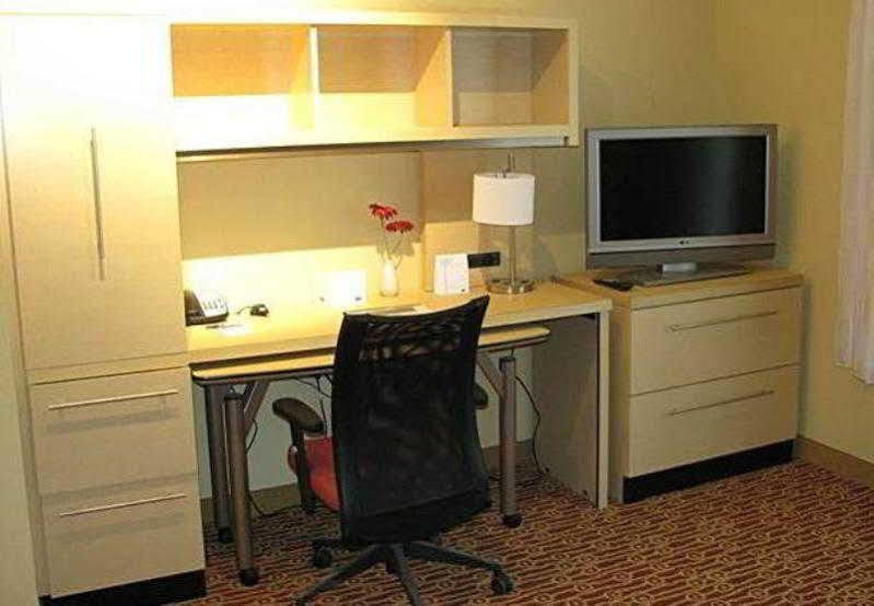 Towneplace Suites Jacksonville Butler Boulevard מראה חיצוני תמונה